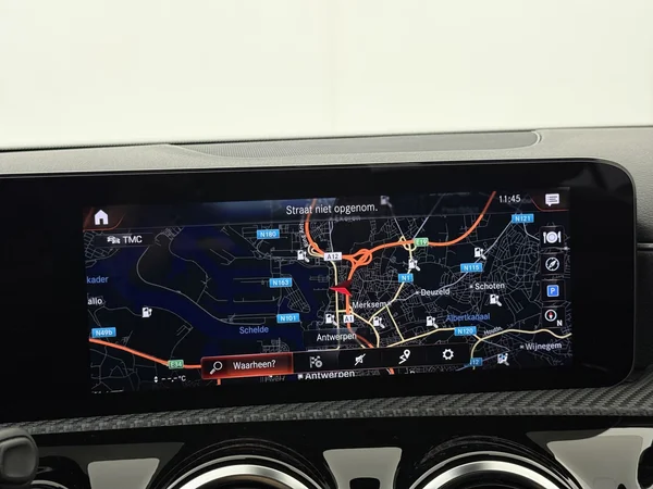 MERCEDES A 250 (2022) — foto 10 van 32
