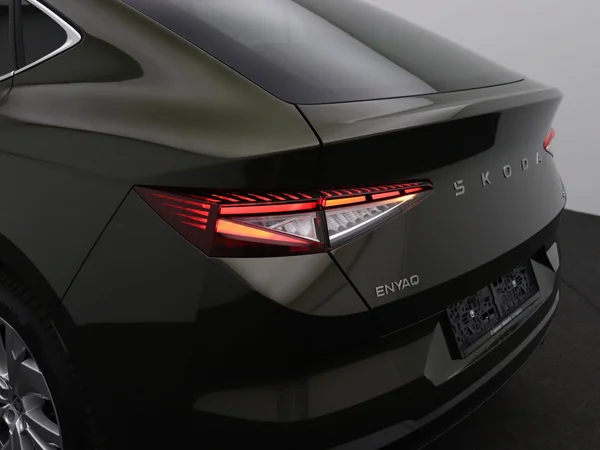 SKODA Enyaq Coupé (2025) — foto 8 van 28