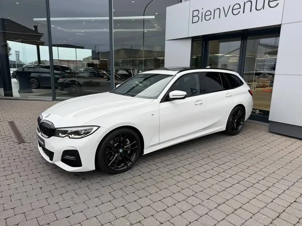 Bmw 330 (2022) — foto 11 van 23
