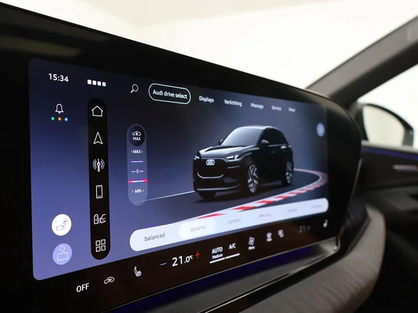 AUDI Q6 e-tron (2026) — foto 7 van 27