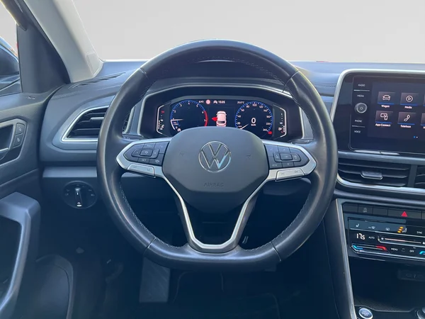 VOLKSWAGEN T-Roc (2023) — foto 7 van 24