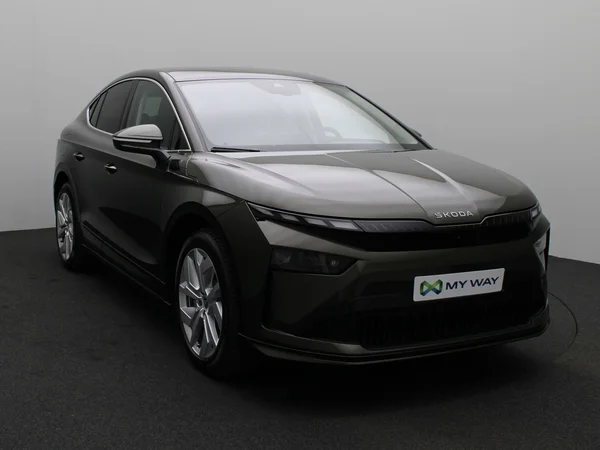 SKODA Enyaq Coupé (2025) — foto 12 van 28