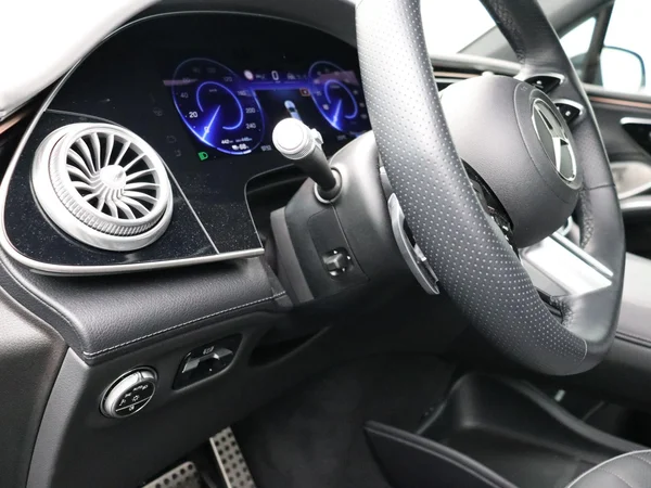Mercedes-Benz EQS (2025) — foto 4 van 37