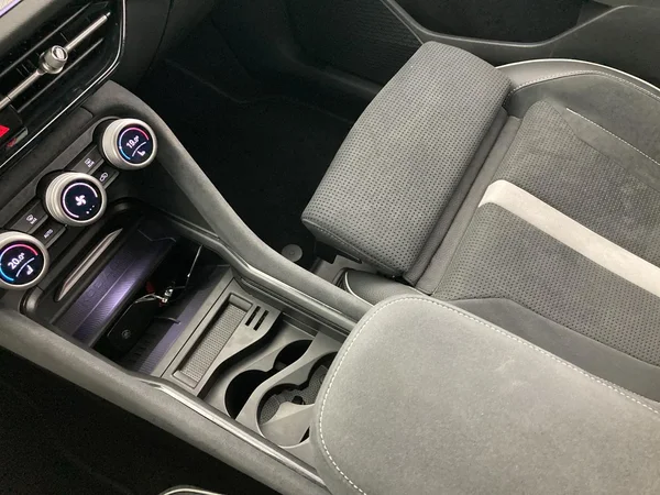 SKODA Kodiaq (2025) — foto 25 van 35