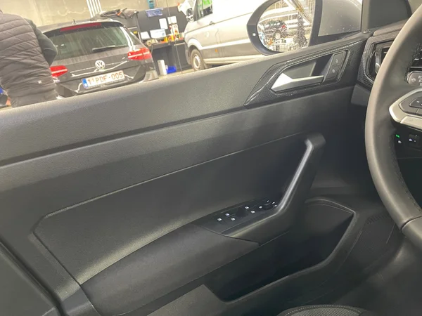 VOLKSWAGEN Taigo (2026) — foto 5 van 24
