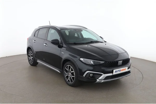 Fiat Tipo (2022) — foto 14 van 16