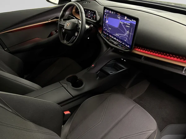 CUPRA Tavascan (2026) — foto 9 van 15