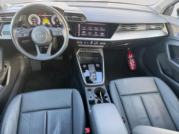 AUDI A3 Sportback PHEV (2022) — foto 11 van 14