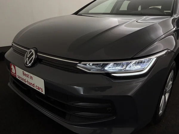 VOLKSWAGEN Golf Variant (2025) — foto 24 van 30