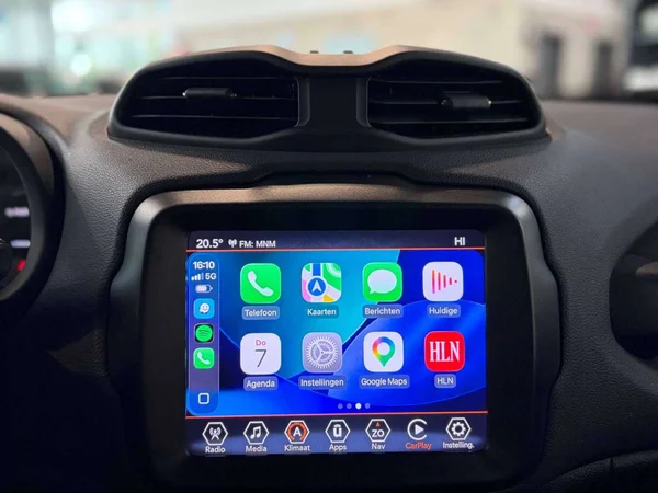 Jeep Renegade (2023) — foto 8 van 23