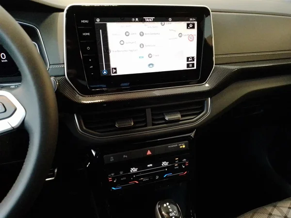 VOLKSWAGEN T-Cross (2025) — foto 6 van 22