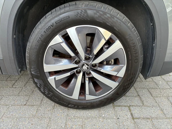SKODA Kodiaq (2025) — foto 11 van 24