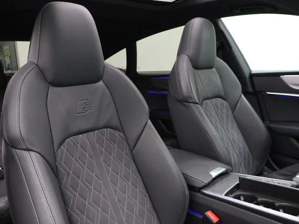 AUDI S7 Sportback (2022) — foto 6 van 32
