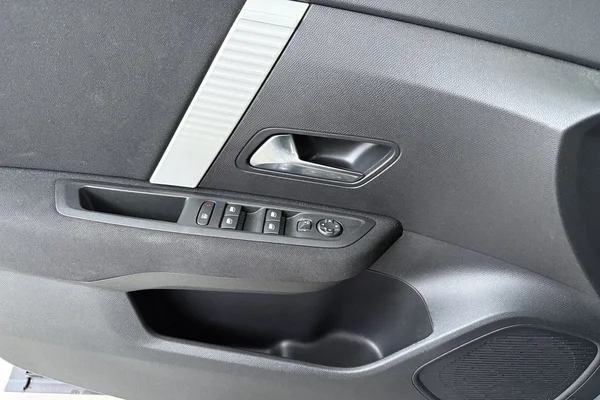 Citroen E-C4 X (2025) — foto 8 van 17