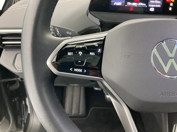VOLKSWAGEN ID.5 (2023) — foto 2 van 29