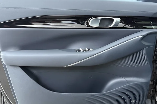 GEELY E5 (2026) — foto 9 van 20