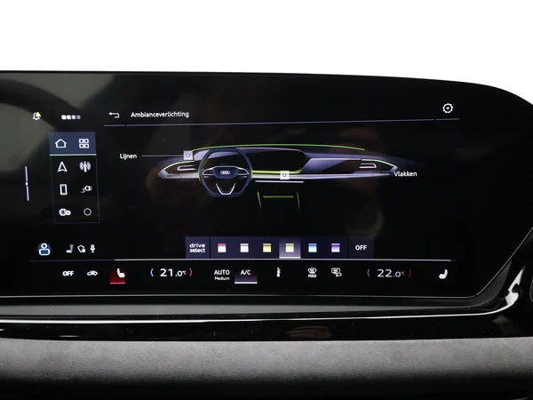 AUDI A5 Avant e-hybrid (PHEV) (2026) — foto 19 van 21
