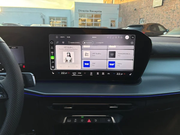 AUDI Q3 SUV e-hybrid (PHEV) (2025) — foto 6 van 22