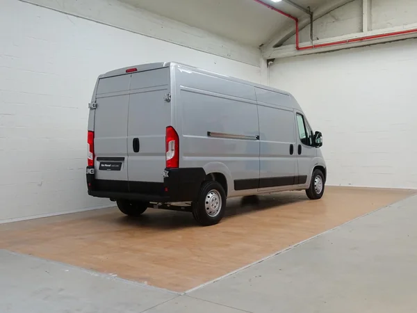 Opel Movano (2025) — foto 14 van 19