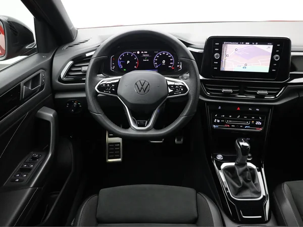 VOLKSWAGEN T-Roc (2022) — foto 5 van 23