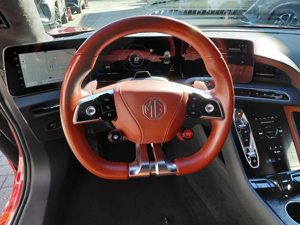 MG Cyberster (2025) — foto 14 van 15