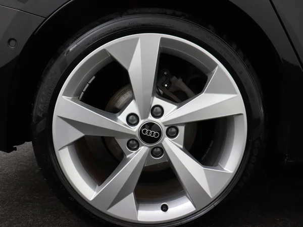 AUDI A3 Sportback (2025) — foto 14 van 18