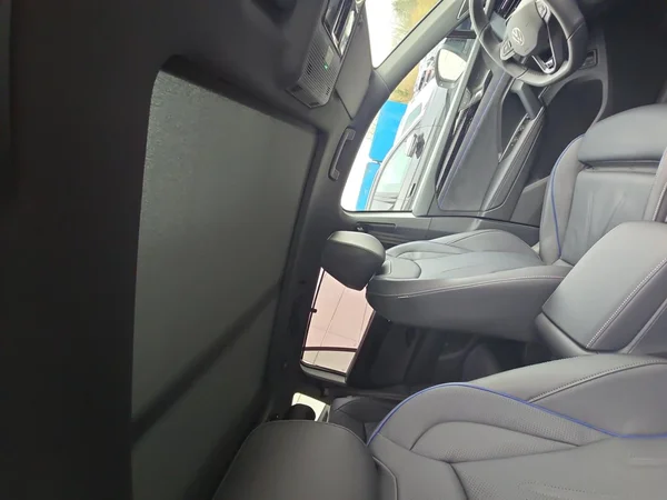 VOLKSWAGEN Tayron (2025) — foto 11 van 23