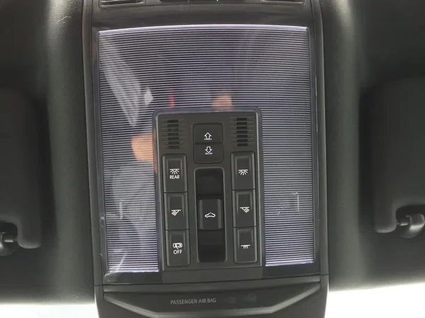 Volkswagen Passat (2022) — foto 20 van 29