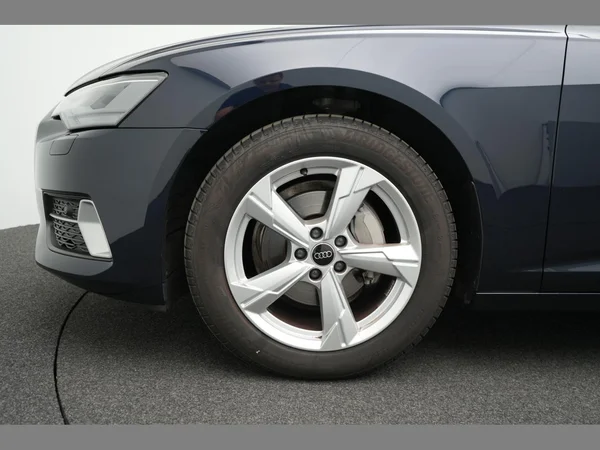 AUDI A6 Avant (2024) — foto 28 van 31