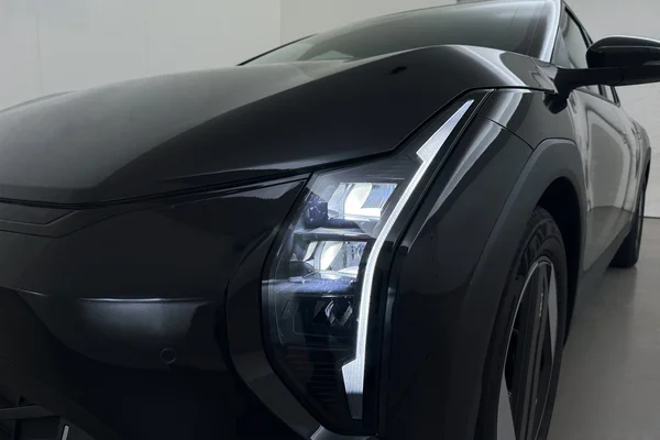 Kia EV4 (2026) — foto 10 van 19