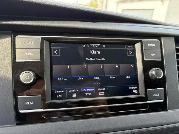 VOLKSWAGEN Transporter T6.1 1000 Fou Lwb Dsl (2024) — foto 4 van 18