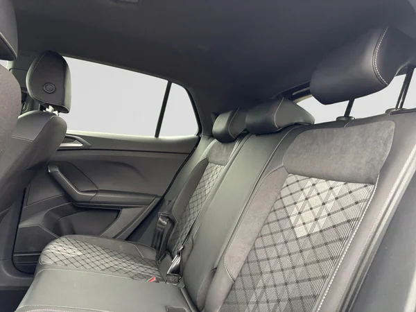VOLKSWAGEN T-Cross (2025) — foto 10 van 24