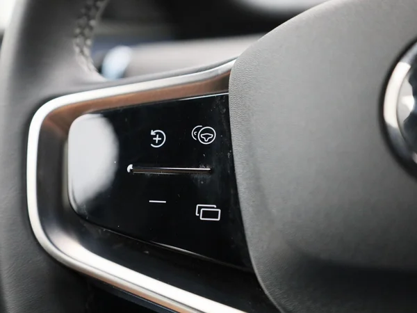 Volvo EX30 (2024) — foto 11 van 40