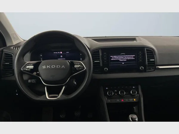 Skoda Karoq (2025) — foto 2 van 32