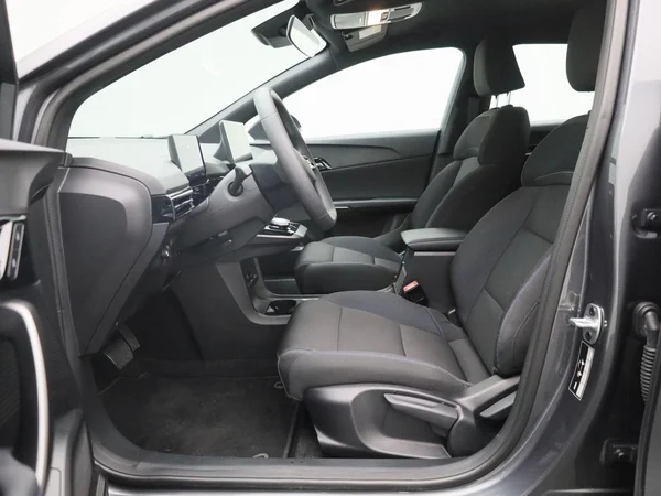 MG MG4 EV (2023) — foto 3 van 35