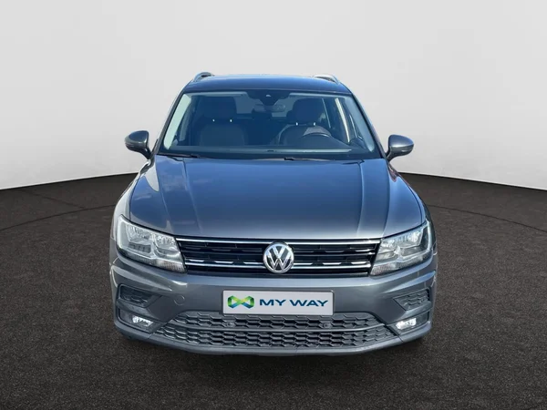 VOLKSWAGEN Tiguan (2019) — foto 20 van 21