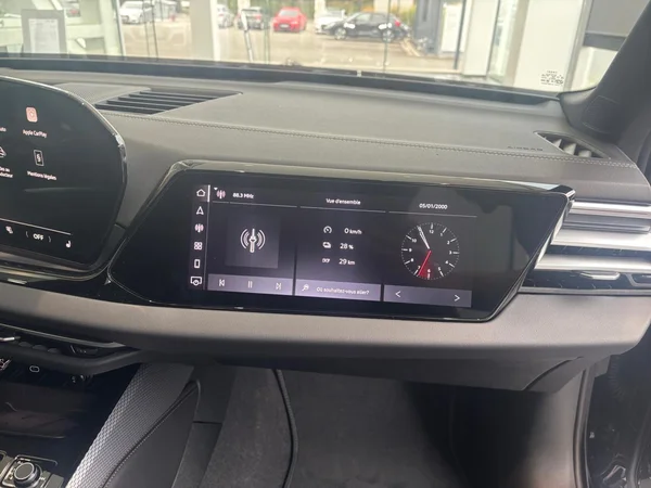 AUDI A5 Avant e-hybrid (PHEV) (2026) — foto 10 van 23