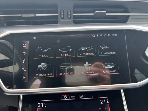 AUDI A6 Avant (2020) — foto 9 van 21