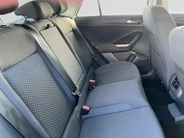 VOLKSWAGEN T-Roc (2021) — foto 10 van 20