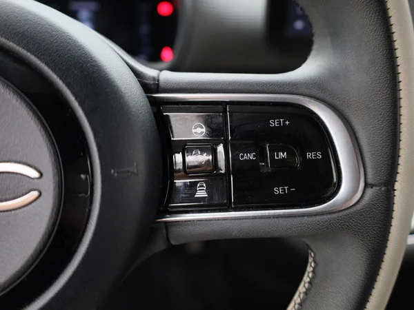 Fiat 500e (2023) — foto 15 van 39
