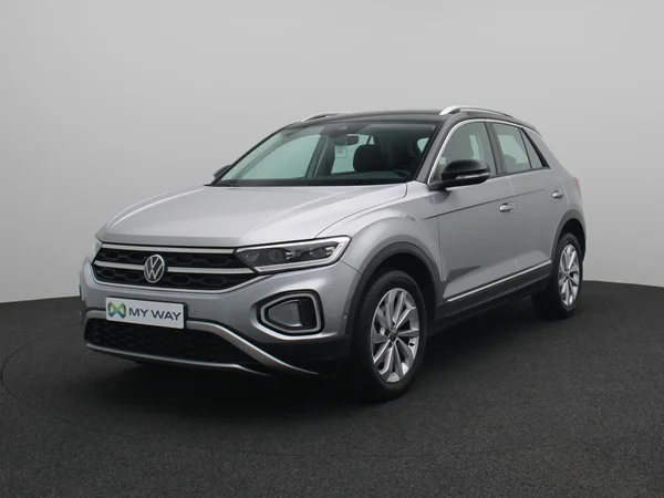 VOLKSWAGEN T-Roc (2025) — foto 1 van 15
