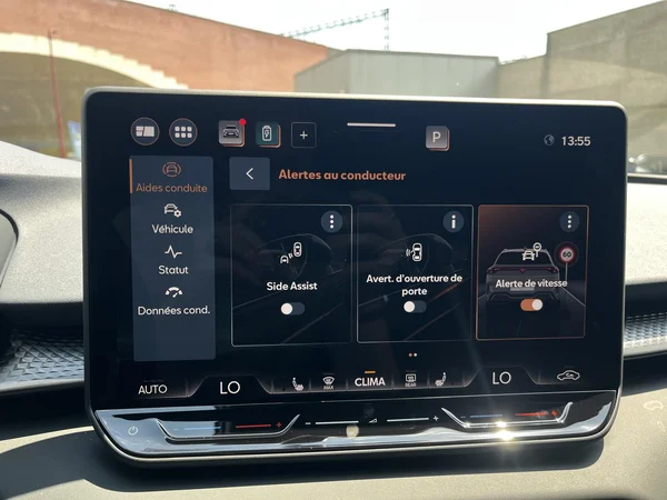 CUPRA Terramar e-Hybrid (PHEV) (2026) — foto 4 van 18