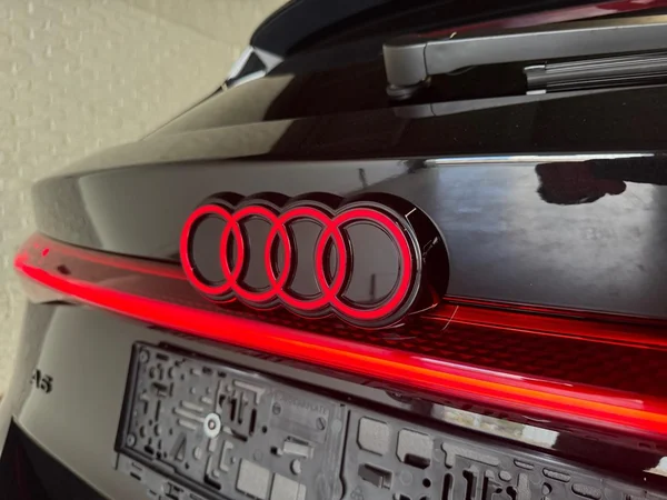 AUDI A6 SW e-tron (2026) — foto 15 van 24