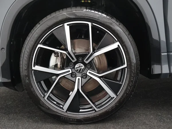 Volkswagen Tayron (2025) — foto 24 van 28