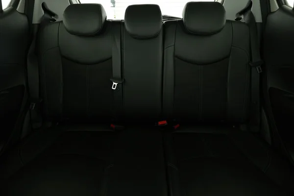 Opel Karl (2016) — foto 6 van 16
