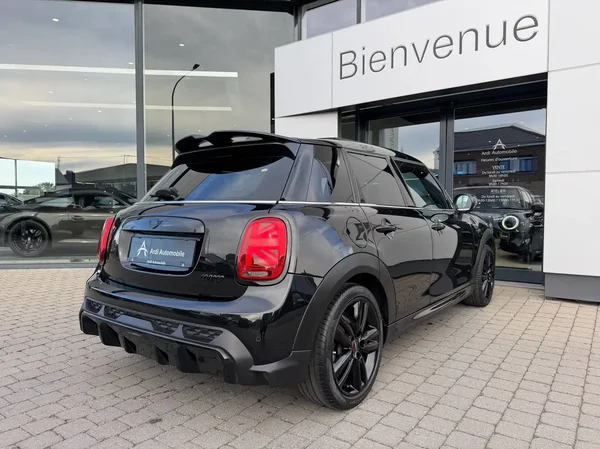 Mini Cooper (2021) — foto 20 van 25