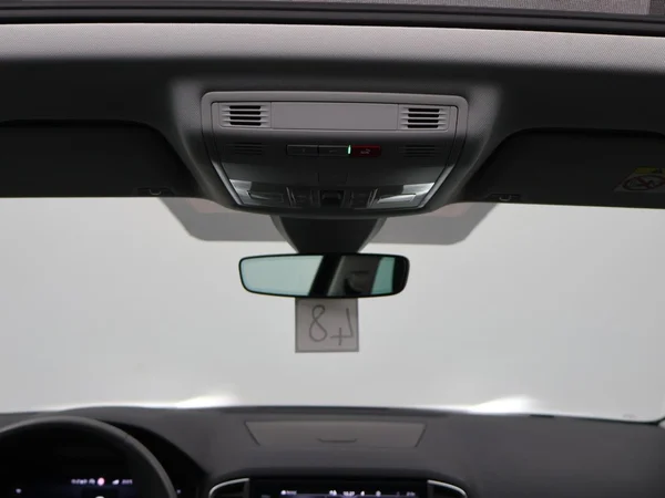 SKODA Karoq (2023) — foto 19 van 33