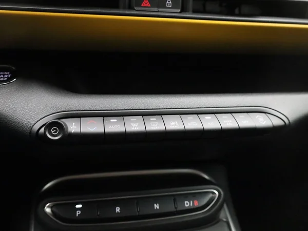 Jeep Avenger (2023) — foto 14 van 40