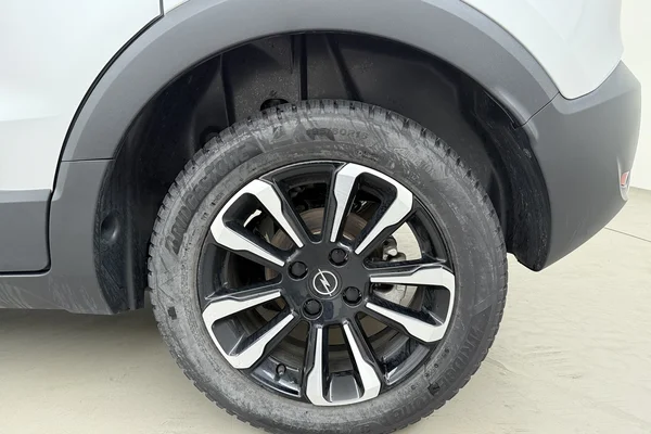 Opel Crossland (2023) — foto 16 van 19