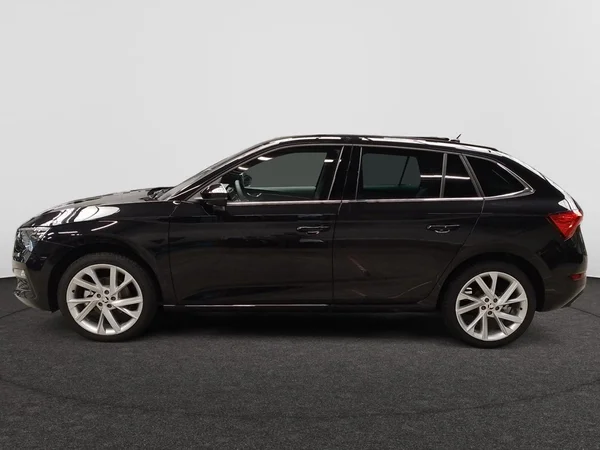 SKODA Scala (2024) — foto 16 van 21